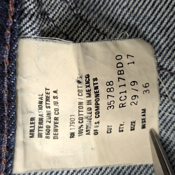 Rockies Vintage High-Rise Western Blue Jeans Waist 26 Inseam 36 - Picture 9 of 17